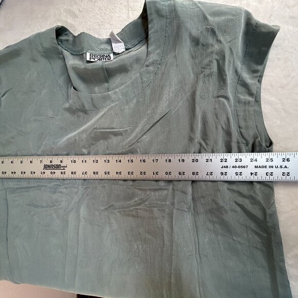 Vintage Regina Porter Womens Sage Green Textured Cap Sleeve Top Blouse Size 1X - Picture 5 of 6